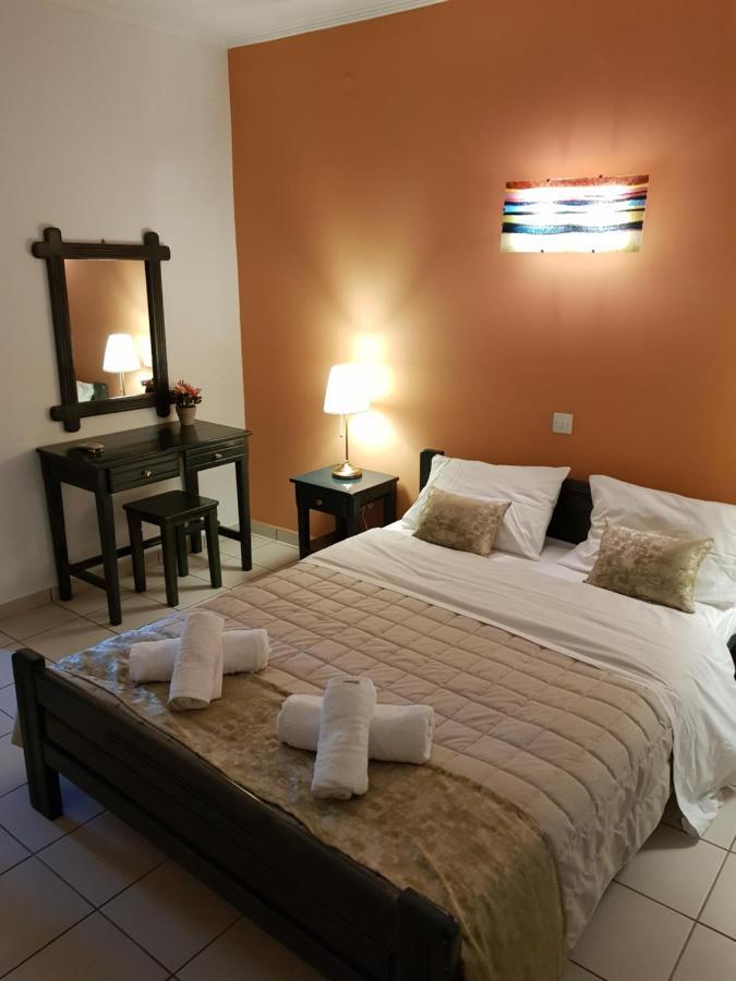 Schinas Apts. Apartment Tolofon Luaran gambar