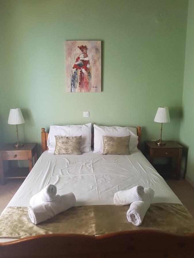 Schinas Apts. Apartment Tolofon Luaran gambar