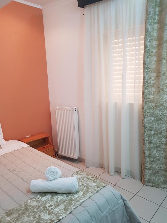 Schinas Apts. Apartment Tolofon Luaran gambar