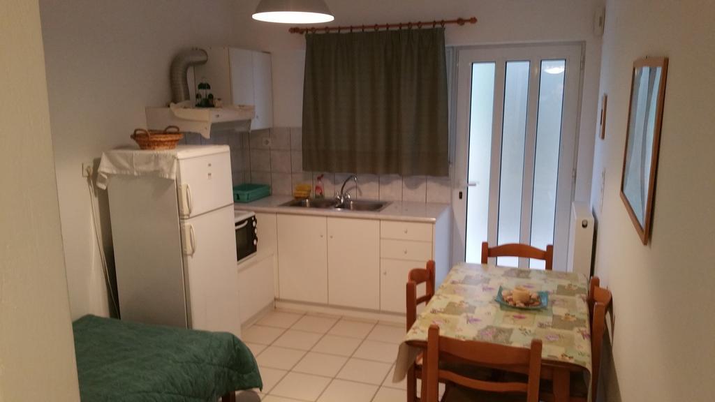Schinas Apts. Apartment Tolofon Bilik gambar